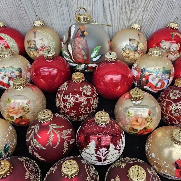 Vintage‎ 34 Pc Glass Christmas Ornaments Embellished Santa Cardinal Krebs O'well - Picture 6 of 15